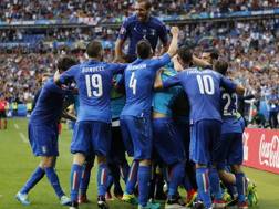 L'esultanza dell'Italia dopo il 2-0. Reuters
