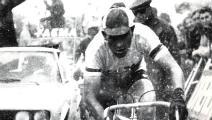 Eddie Merckx vince la 12a tappa: Tre Cime di Lavaredo, 1 giugno 1968 ANSA
