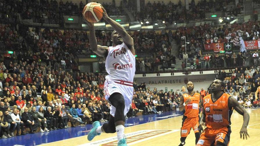 Basket, Coppa Italia serie B: oggi la finale Roseto-Cividale