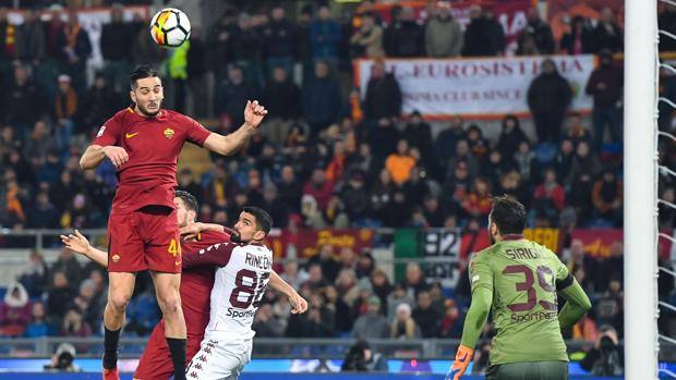 Manolas, autore del primo gol Manolas, autore del primo gol