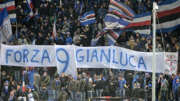 L’omaggio del Ferraris a Gianluca Vialli. Getty L’omaggio del Ferraris a Gianluca Vialli. Getty