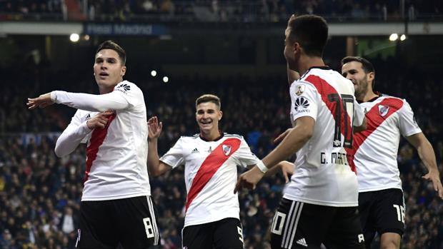 Juan Fernando Quintero esulta al gol del 2-1 che porta il River nuovamente in vantaggio nei tempi supplementari. Foto: AFP.