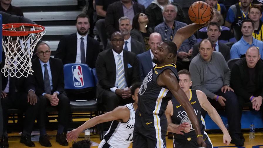 NBA giocatori incontri