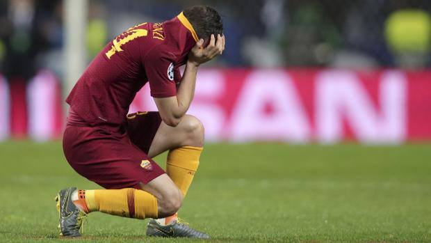 Alessandro Florenzi in lacrime. Ap Alessandro Florenzi in lacrime. Ap