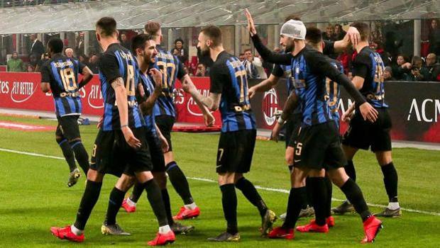 L'esultanza nerazzurra. Ansa L'esultanza nerazzurra. Ansa