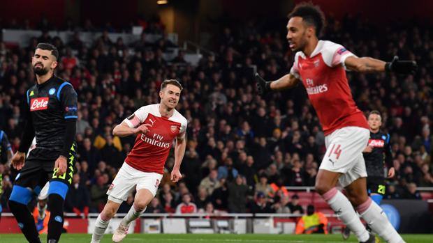 Festa Gunners all’Emirates. Afp Festa Gunners all’Emirates. Afp