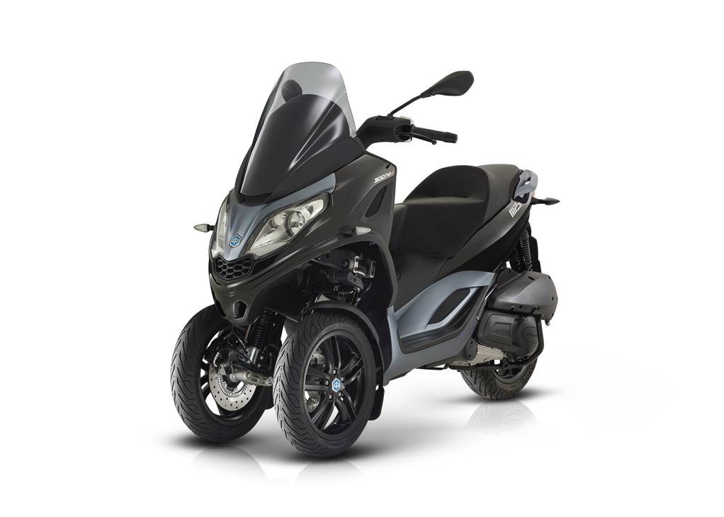 Piaggio MP3 300 HPE, Tre Ruote E Tante Novità - La Gazzetta Dello Sport