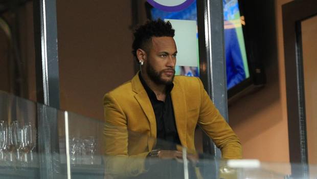 Calcio:Leonardo 'scarica' Neymar Calcio:Leonardo 'scarica' Neymar