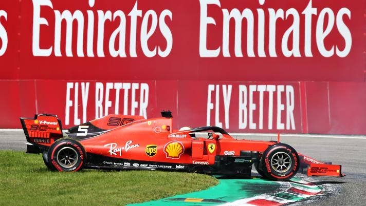 Sebastian Vettel, 32 anni, in testacoda alla curva Ascari nel 6° giro del GP d'Italia. Getty