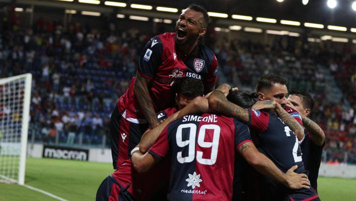 L’esultanza del Cagliari. Ansa L'esultanza del Cagliari. Ansa