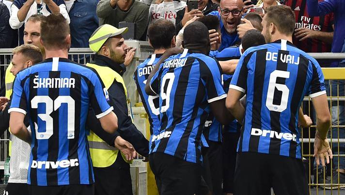 L'esultanza dei giocatori dell'Inter. Lapresse 