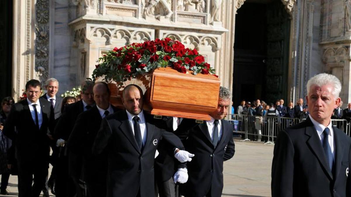 Squinzi, i funerali al Duomo di Milano La Gazzetta dello Sport Squinzi, i funerali al Duomo di Milano La Gazzetta dello Sport
