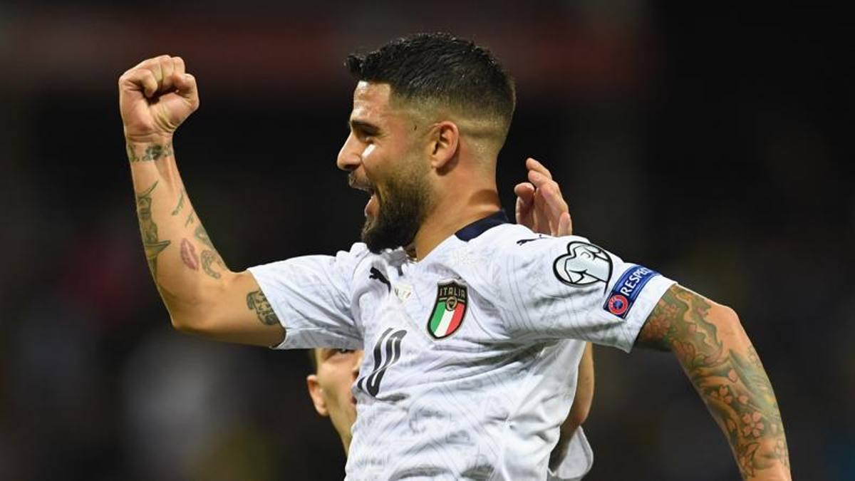 Le due facce di Insigne: felice in Nazionale, triste a Napoli - La Gazzetta dello Sport