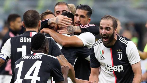 L'esultanza dei giocatori della Juventus dopo il gol contro l'Inter. Ansa 