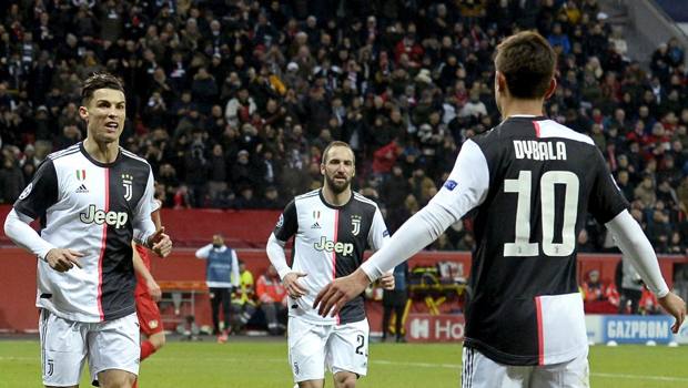 Ronaldo, Higuain e Dybala insieme nella gara di Champions contro il Bayer Leverkusen. Getty Images 