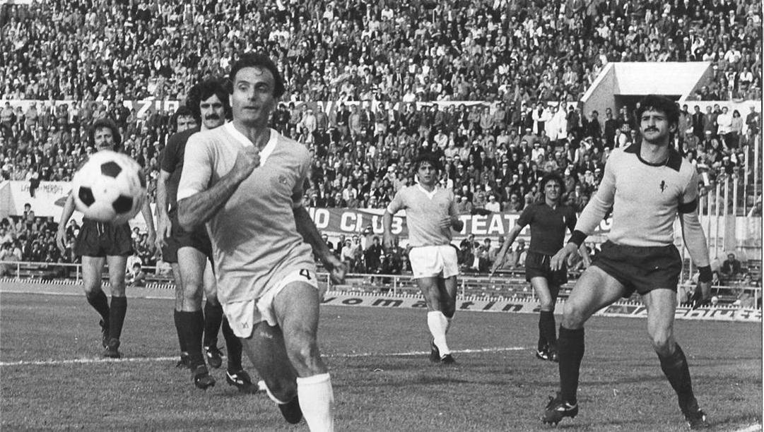 Pino Wilson è stato il capitano della Lazio nella stagione dello scudetto 1974. Archivio Rcs 