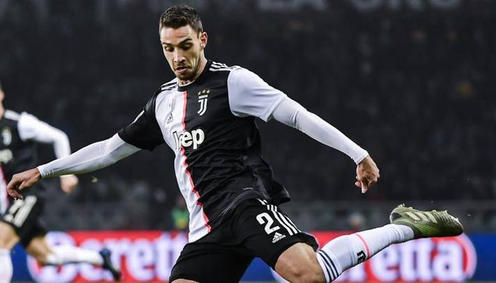 Juve De Sciglio Dal Mercato Al Campo La Gazzetta Dello Sport