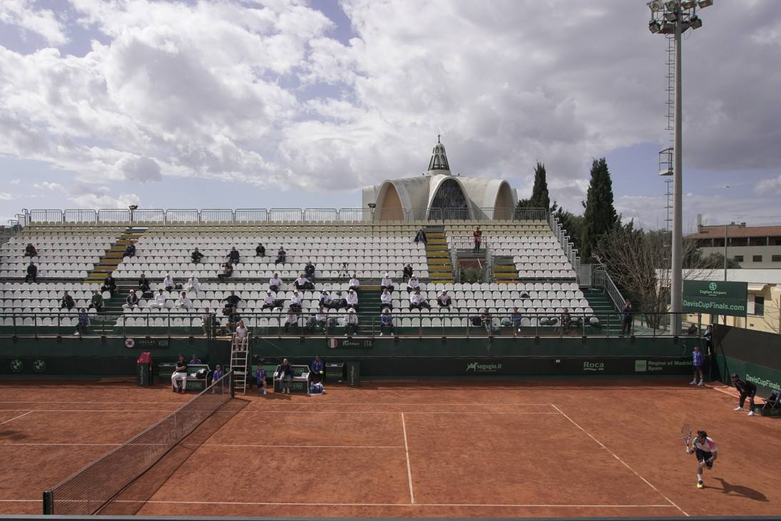 Coppa Davis il trionfo di Fognini nel silenzio di Cagliari La