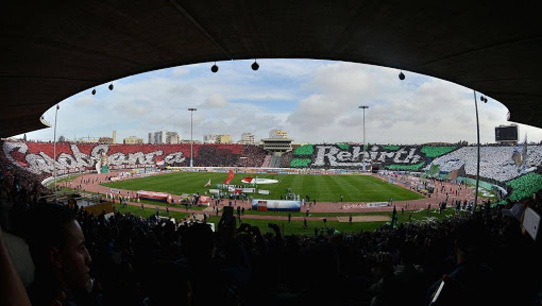 Panoramica dello stadio Mohamed V di Casablanca in occasione di un derby tra Wydad e Raja 