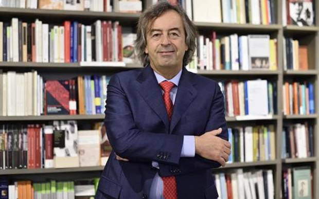 Il professor Roberto Burioni. Ansa 