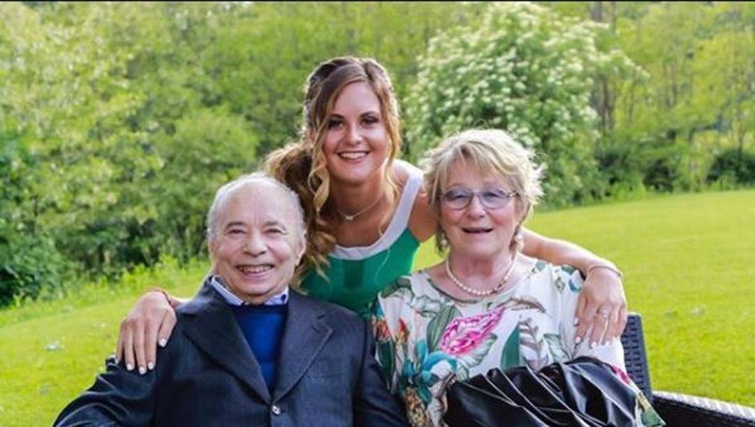Michela Moioli in una foto con i suoi nonni. Instagram 