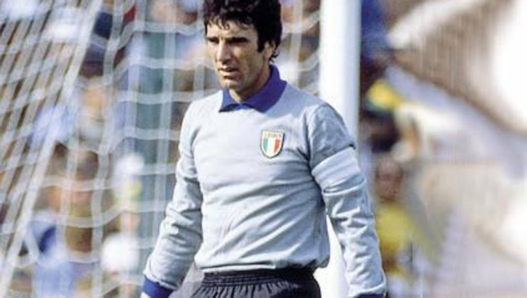 La maglia di Dino Zoff al Mondiale 1982 