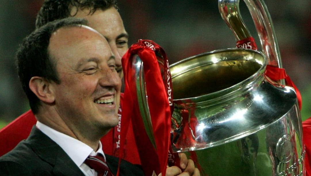 Il momento più alto della carriera di Rafa Benitez, la Champions del 2005 vinta con il Liverpool. Ap 