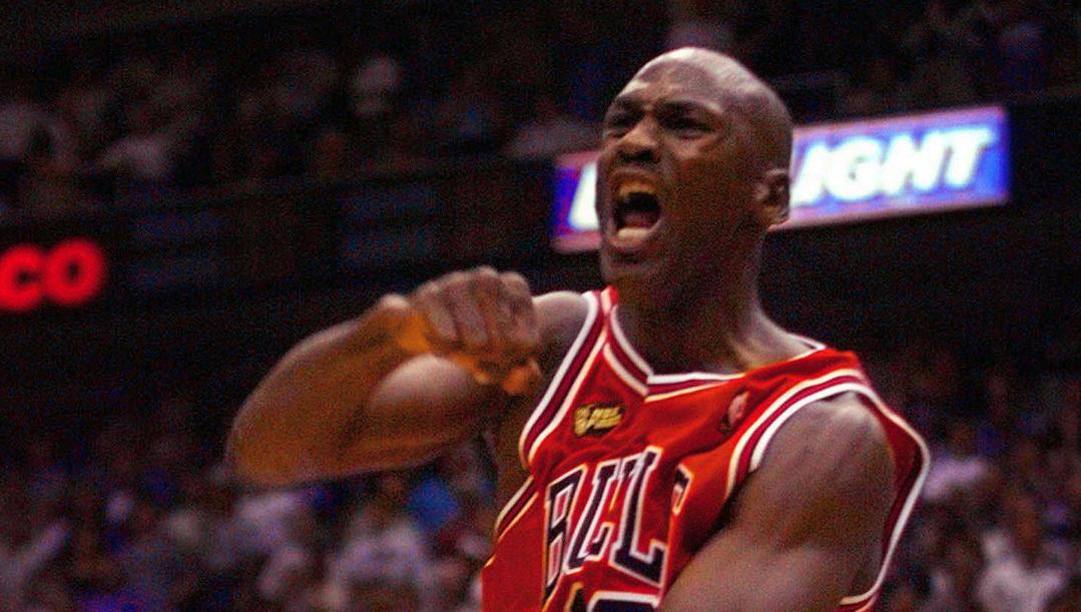 Michael Jordan, oggi 57 anni, ha vinto 6 anelli coi Chicago Bulls. Ap 