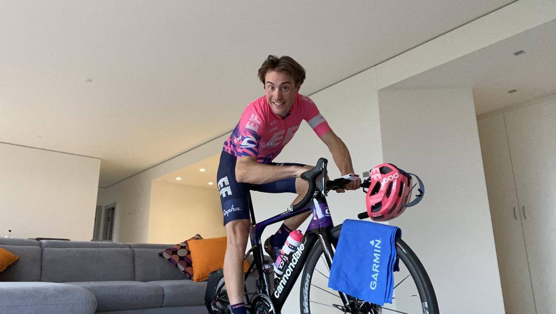 Alberto Bettiol, fiorentino, ha 26 anni: eccolo pronto al Giro Virtual 