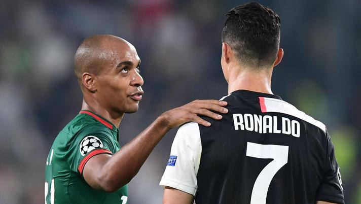 Joao Mario e Cristiano Ronaldo. Afp