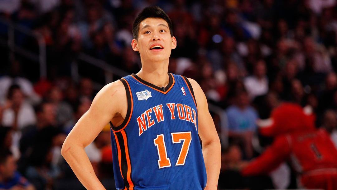 Jeremy Lin nel 2012: a febbraio si impose come uomo decisivo dei Knicks nonostante all'inizio avesse un contratto di 10 giorni. Afp 