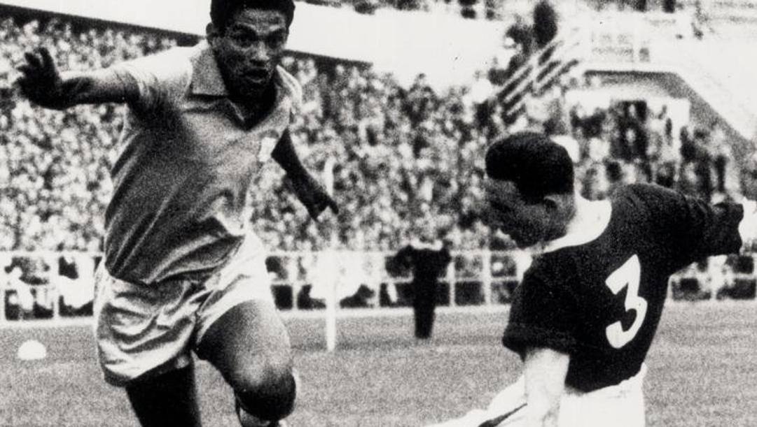 Garrincha, uno dei più grandi dribblatori della storia del calcio 