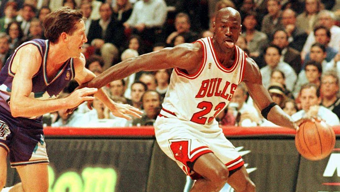 Michael Jordan ha chiuso con i Bulls nel 1998, dopo 12 stagioni. Afp 