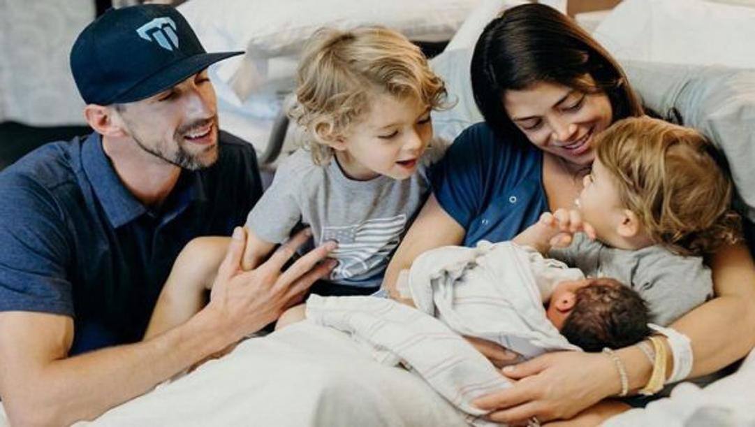 Michael Phelps con la moglie e i figli 