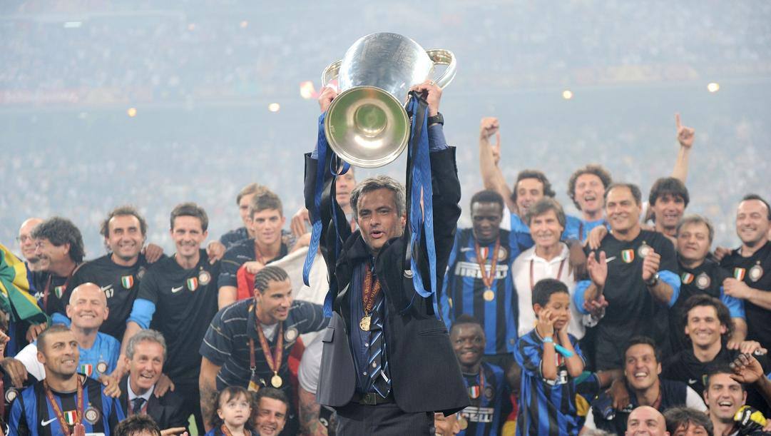 22 maggio 2010: José Mourinho alza la sua seconda Champions League. Photoviews 
