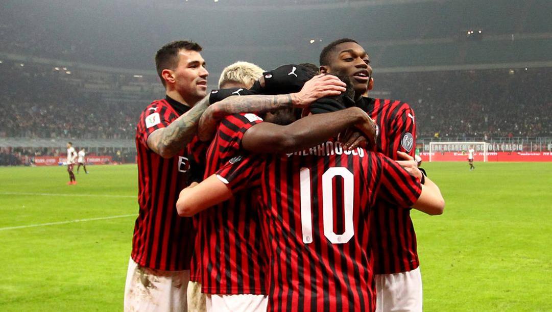 Il Milan festeggia il 3-2 al Torino in Coppa Italia. LaPresse 