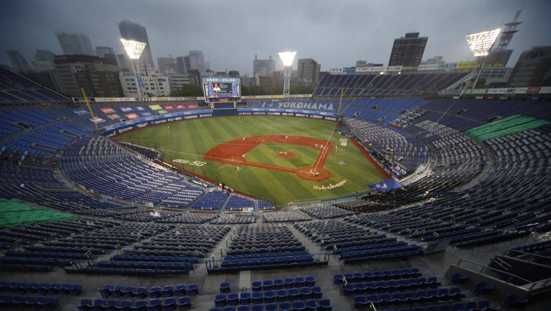 Lo stadio di Yokohama per la sfida tra i locali e Hiroshima, Epa 