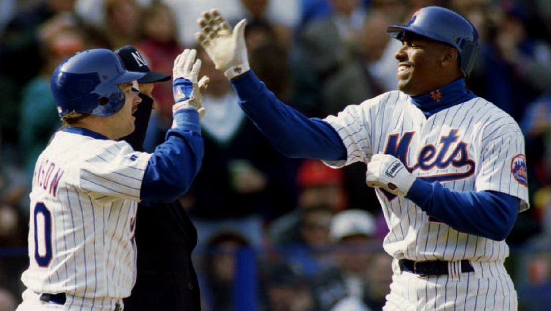 Bobby Bonilla (a destra) in maglia New York Mets. Afp 