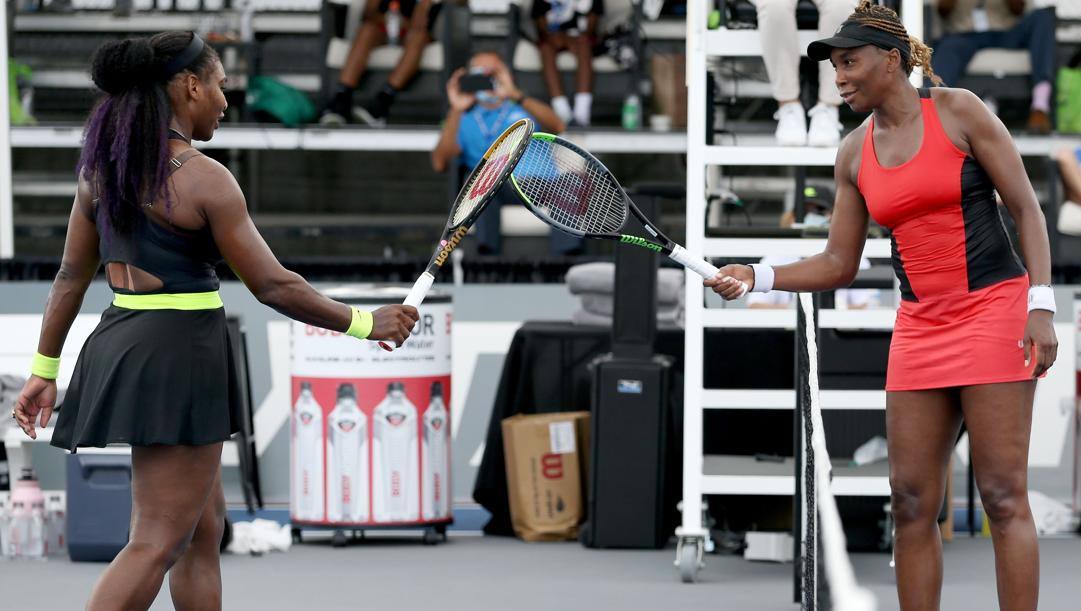 Serena Williams e Venus. Afp 