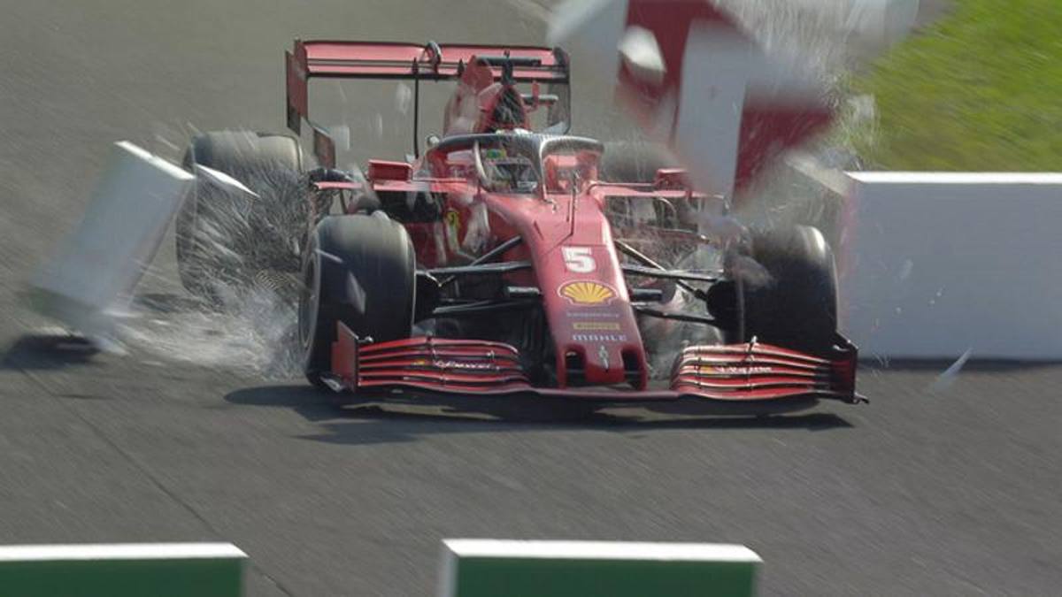 F1 Italian GP in Monza, Hamilton in the lead |  The live broadcast of the race, Vettel withdrew