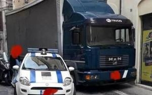 Cose Strane In Auto Gli Episodi Piu Curiosi Di Settembre La Gazzetta Dello Sport