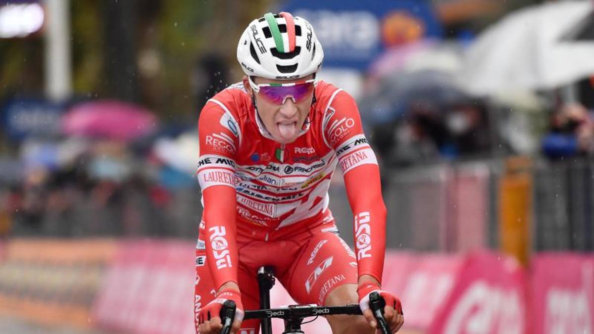 Pellaud, “svizzero colombiano“ al Giro tra fughe, cioccolato e… applausi