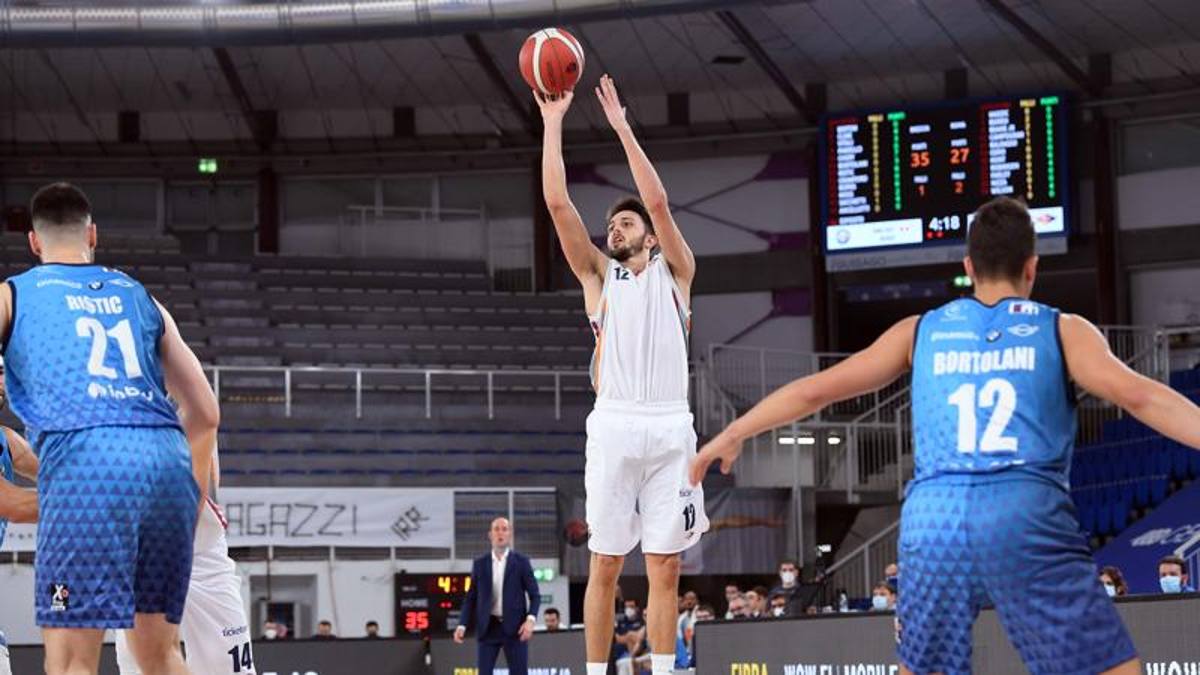 Serie A: Roma prima “sciopera”, poi stende Brescia