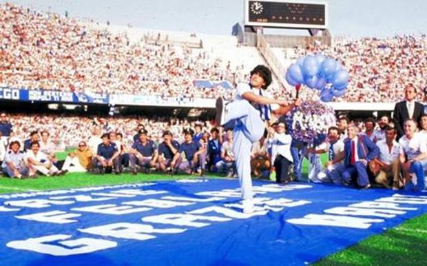 La presentazione al San Paolo nel 1984 La presentazione al San Paolo nel 1984