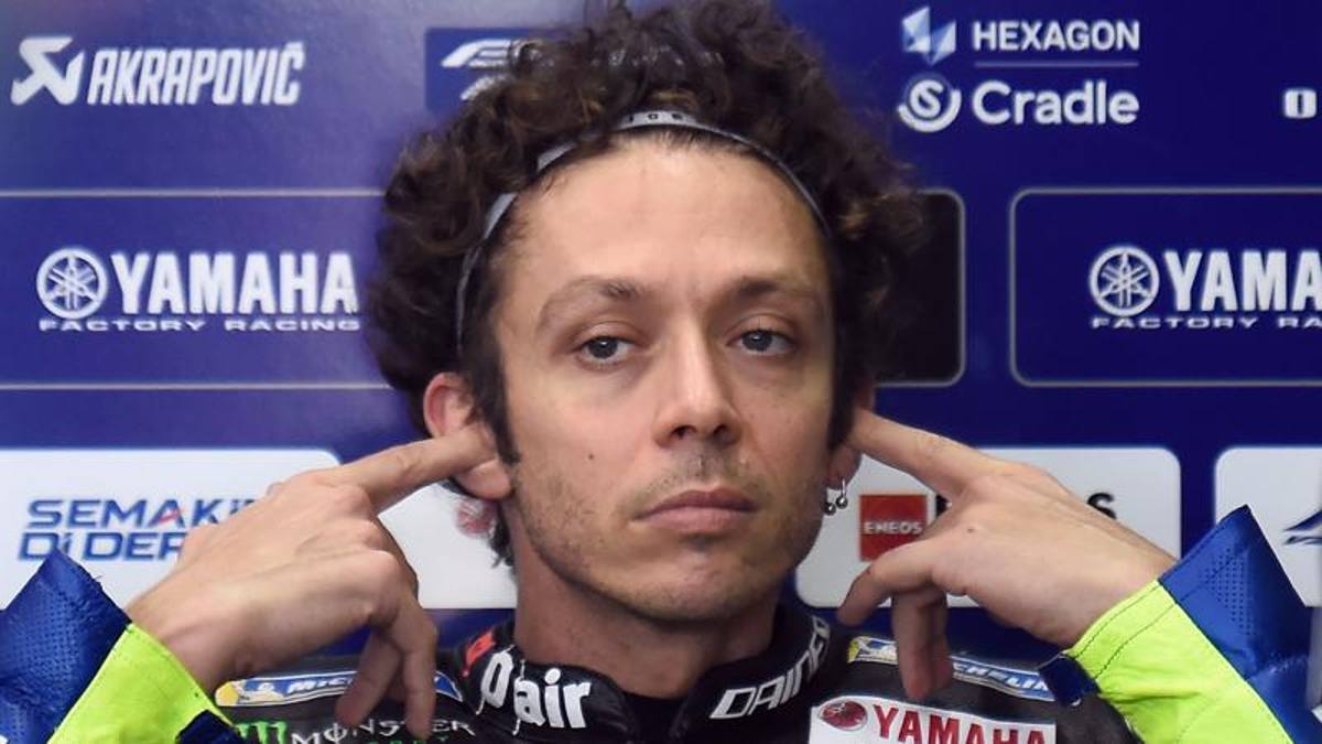 Rossi: “La Yamaha impari dalla Suzuki. Su gomme e motore c’è qualcosa che non va“