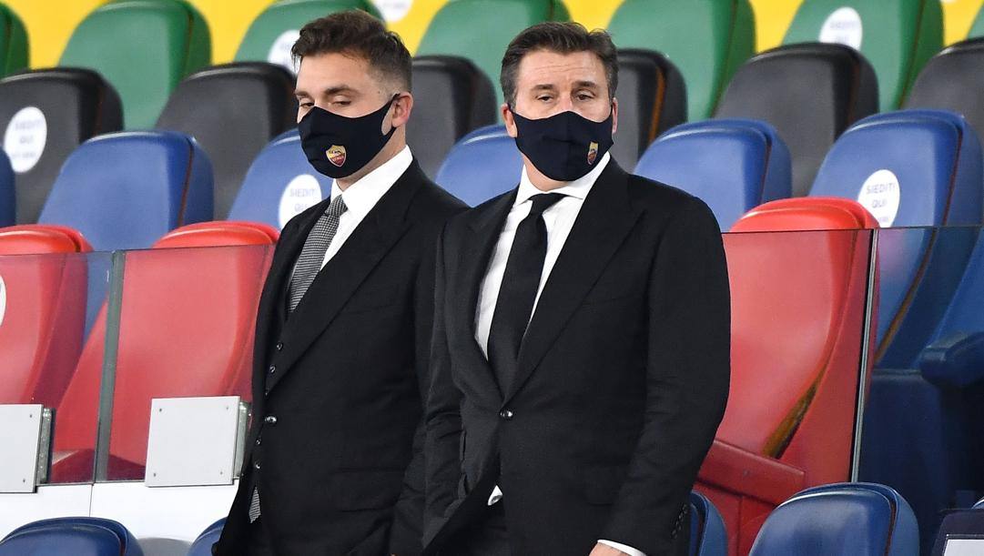 Dan e Ryan Friedkin durante una partita della Roma. Afp 