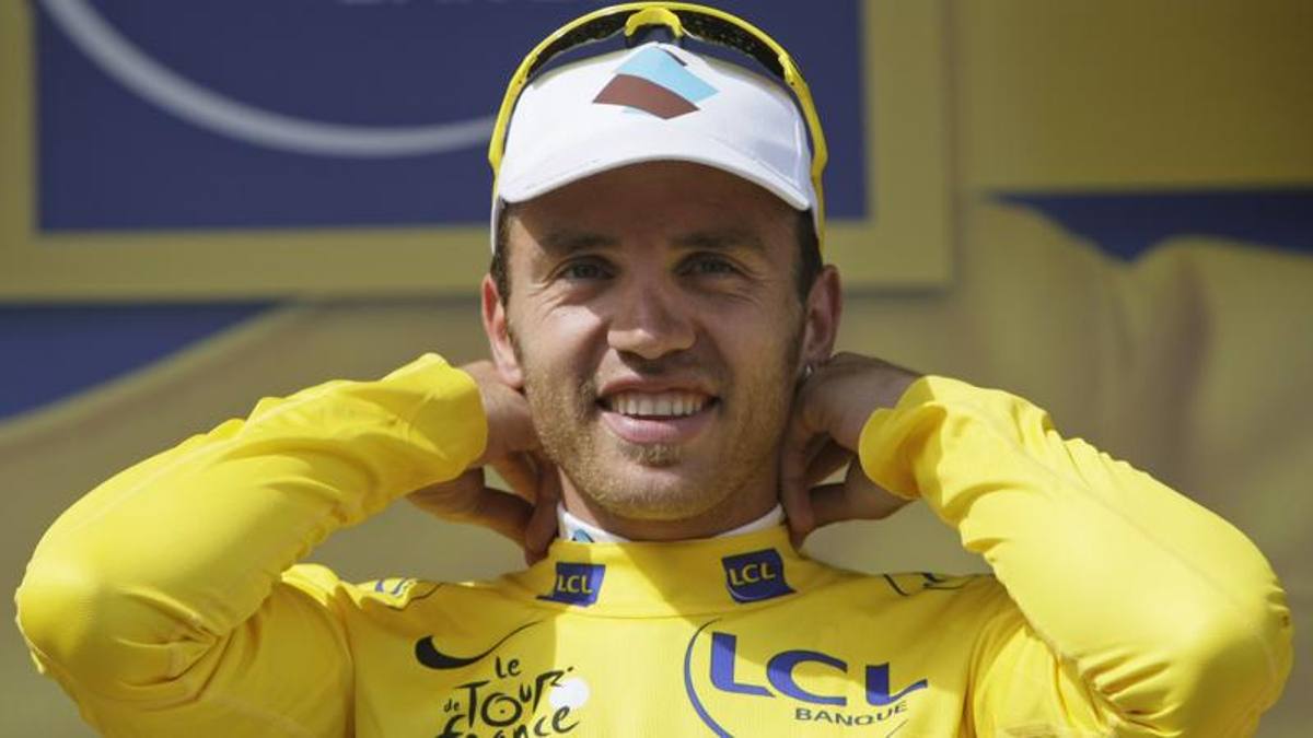 Nocentini, 4 anni di inibizione: nel 2009 vestì per 8 giorni la maglia gialla al Tour