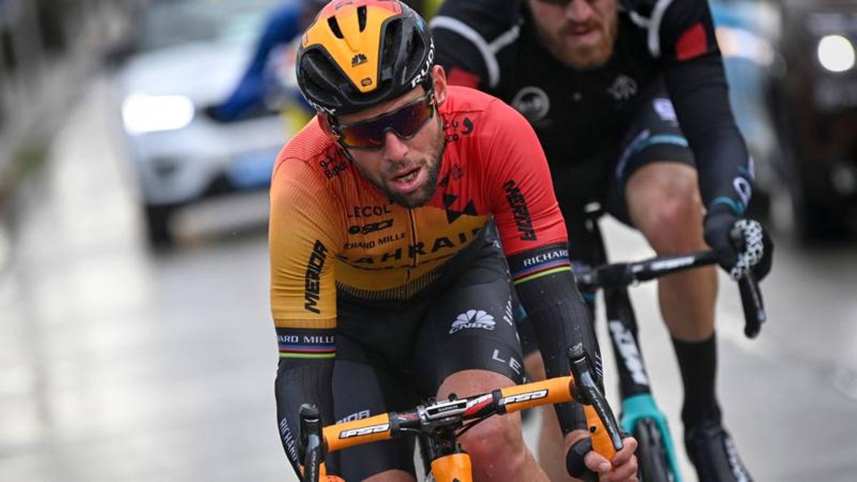 Dalle lacrime alla gioia: l'ultima sfida di Cavendish è alla Quick Step