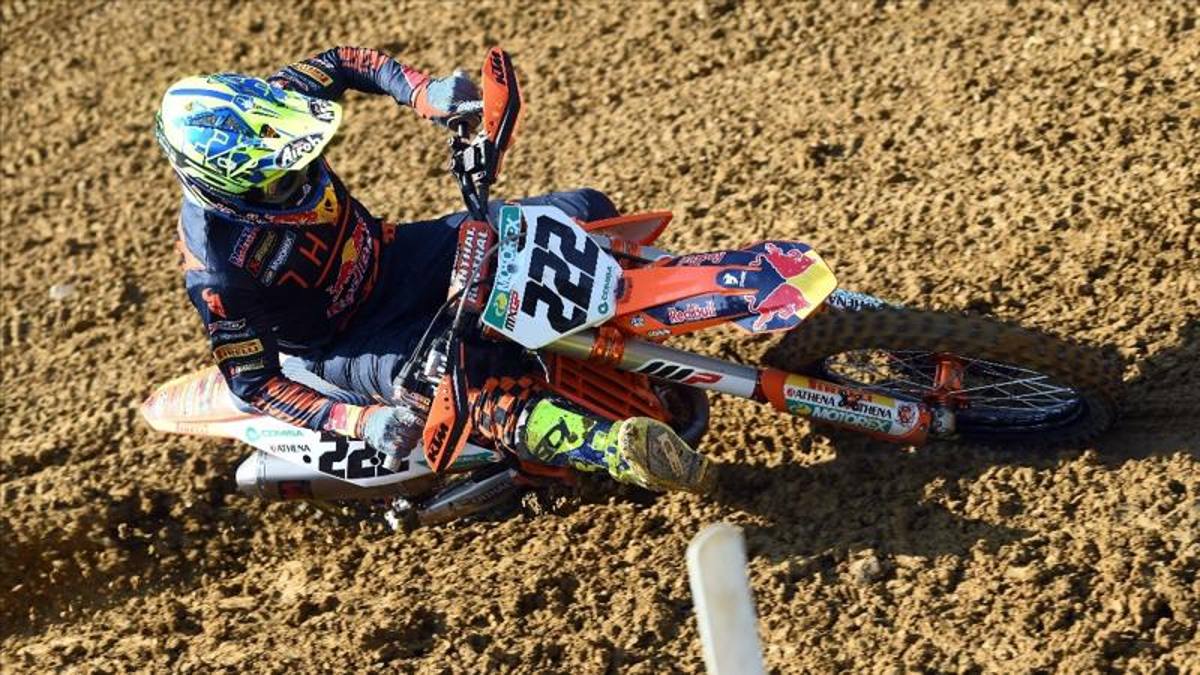 Tony Cairoli operato al ginocchio. “È tempo di recuperare”