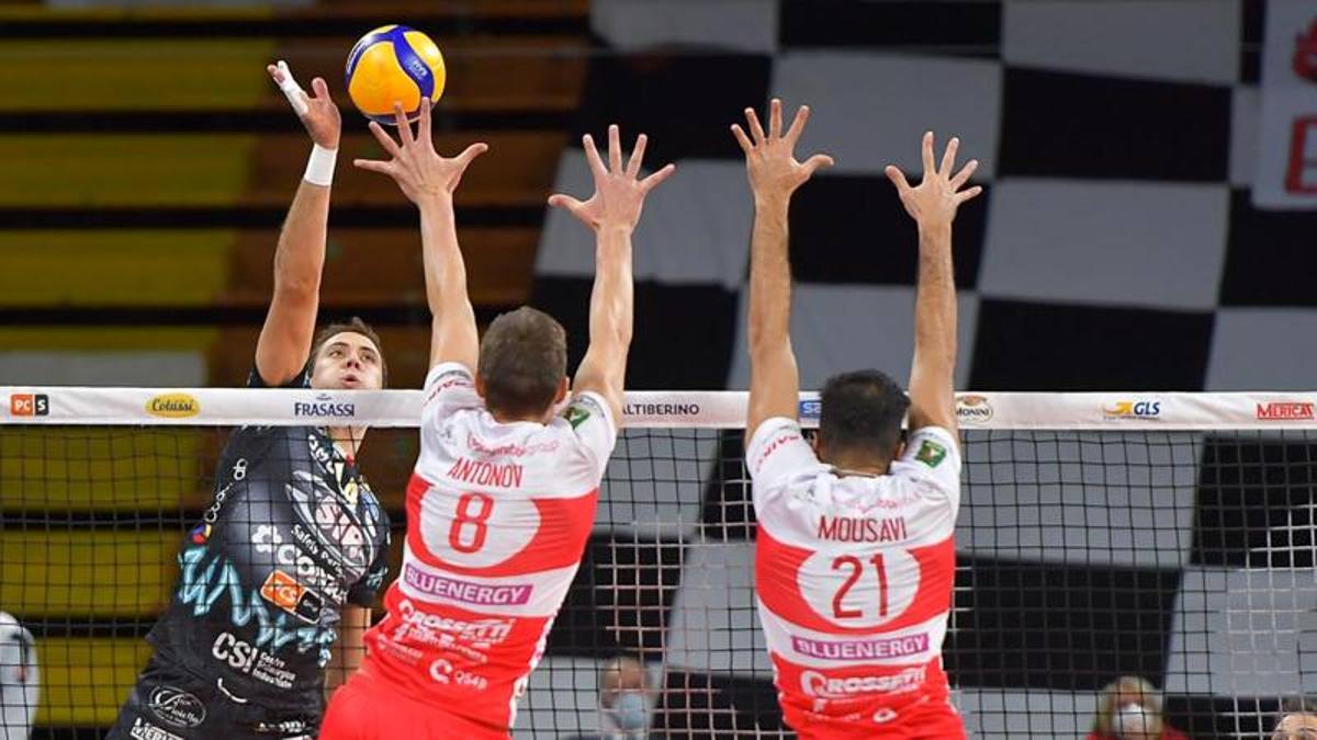 Superlega: Perugia supera Bernardi e si riprende la vetta